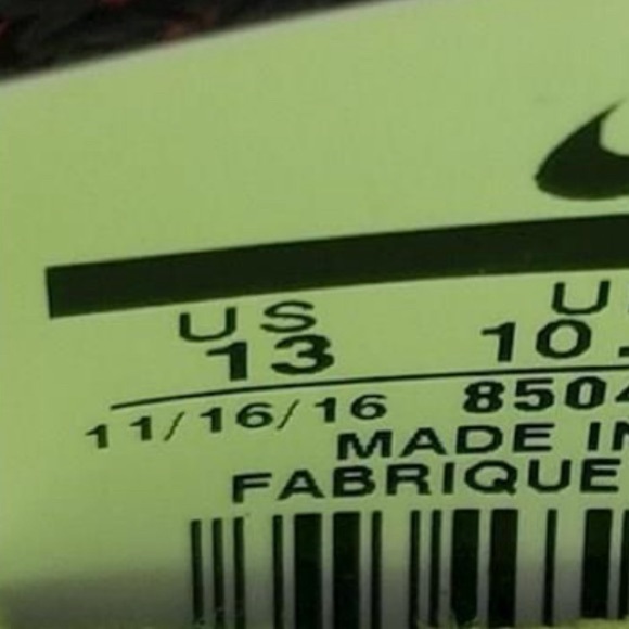 Nike - Picture 5 of 5